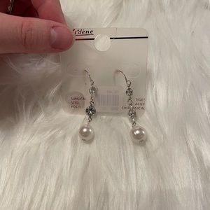 BNWT Adène Pearl Dangle Earrings